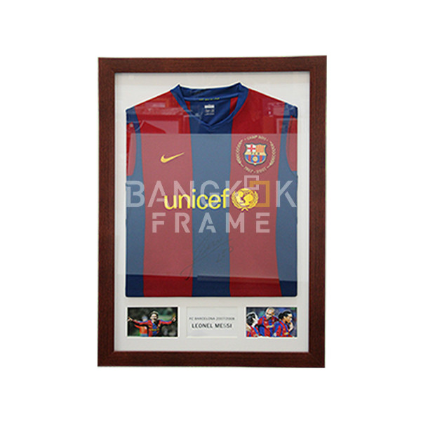 กรอบรูปเสื้อบอลโชว์ลายเซ็นนักเตะ